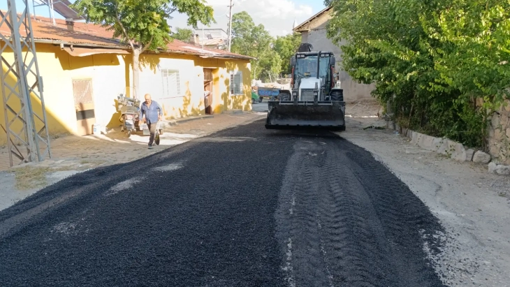 YOL BAKIM ÇALIŞMALARI ARALIKSIZ DEVAM EDİYOR